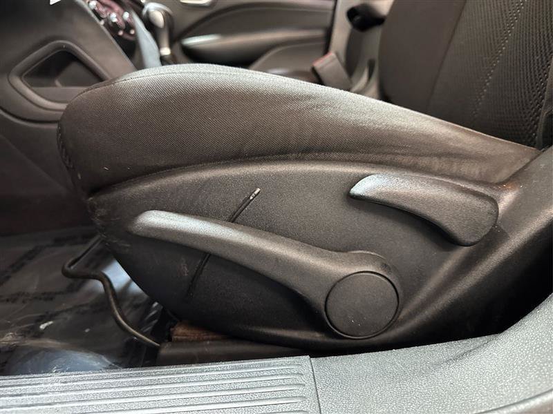 Used 2015 Dodge Dart SE w/ Convenience Group FWD image 18