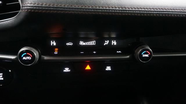 Used 2023 MAZDA MAZDA3 s image 17