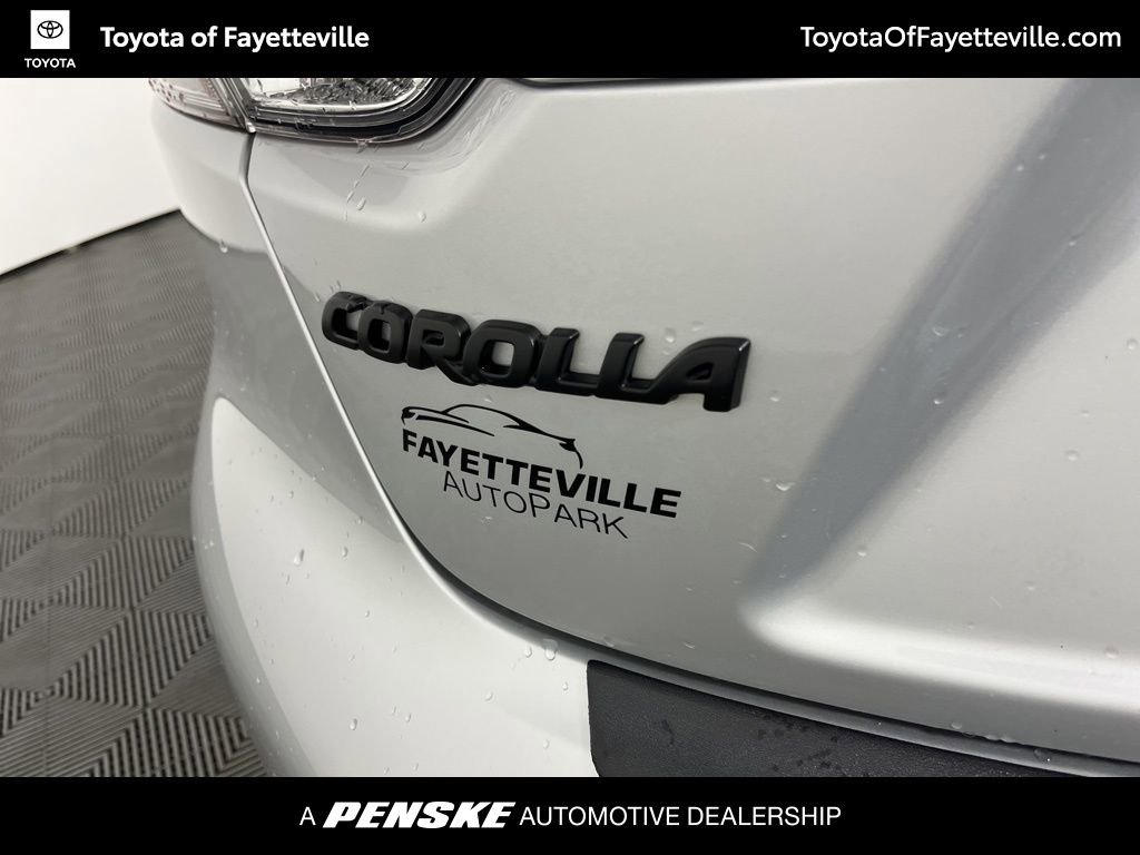 Certified 2024 Toyota Corolla SE FWD image 3
