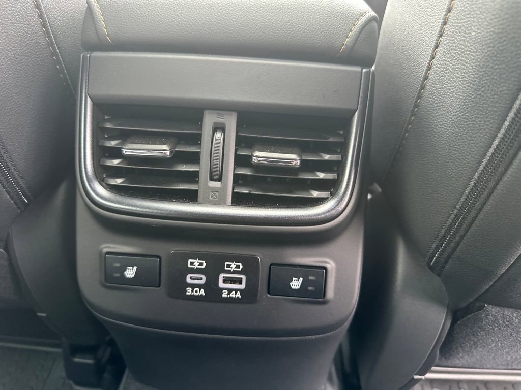 Used 2025 Subaru Outback Wilderness w/ Wilderness Package image 37