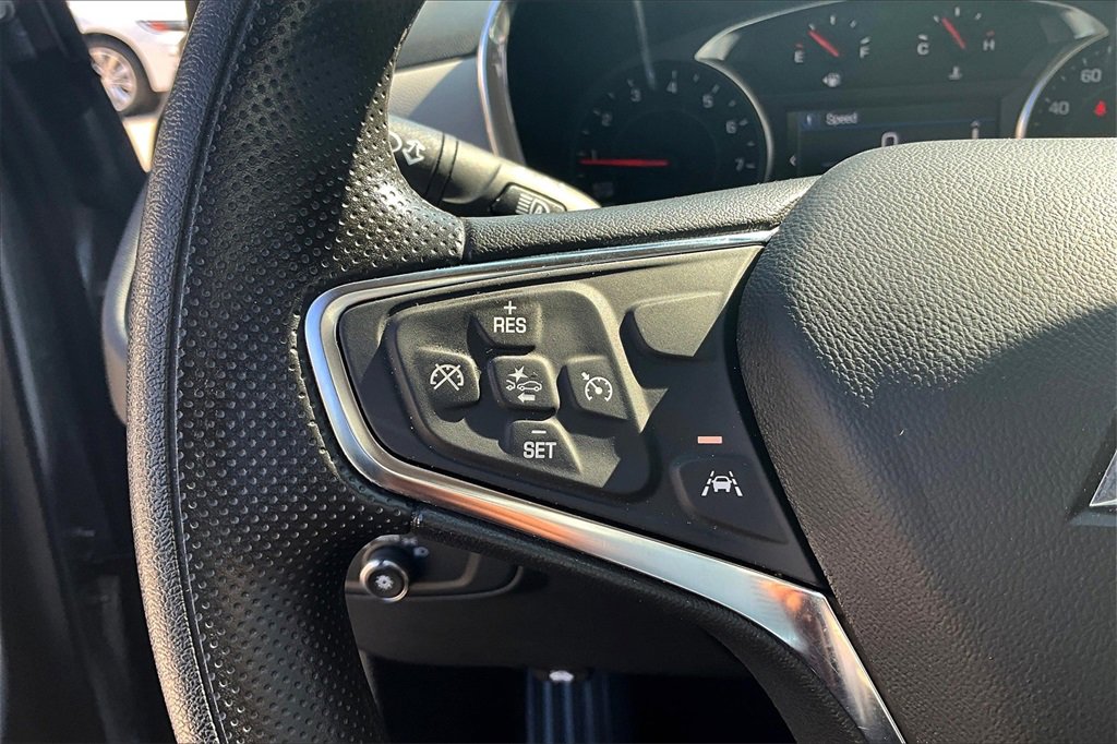 Used 2023 Chevrolet Equinox LT image 11