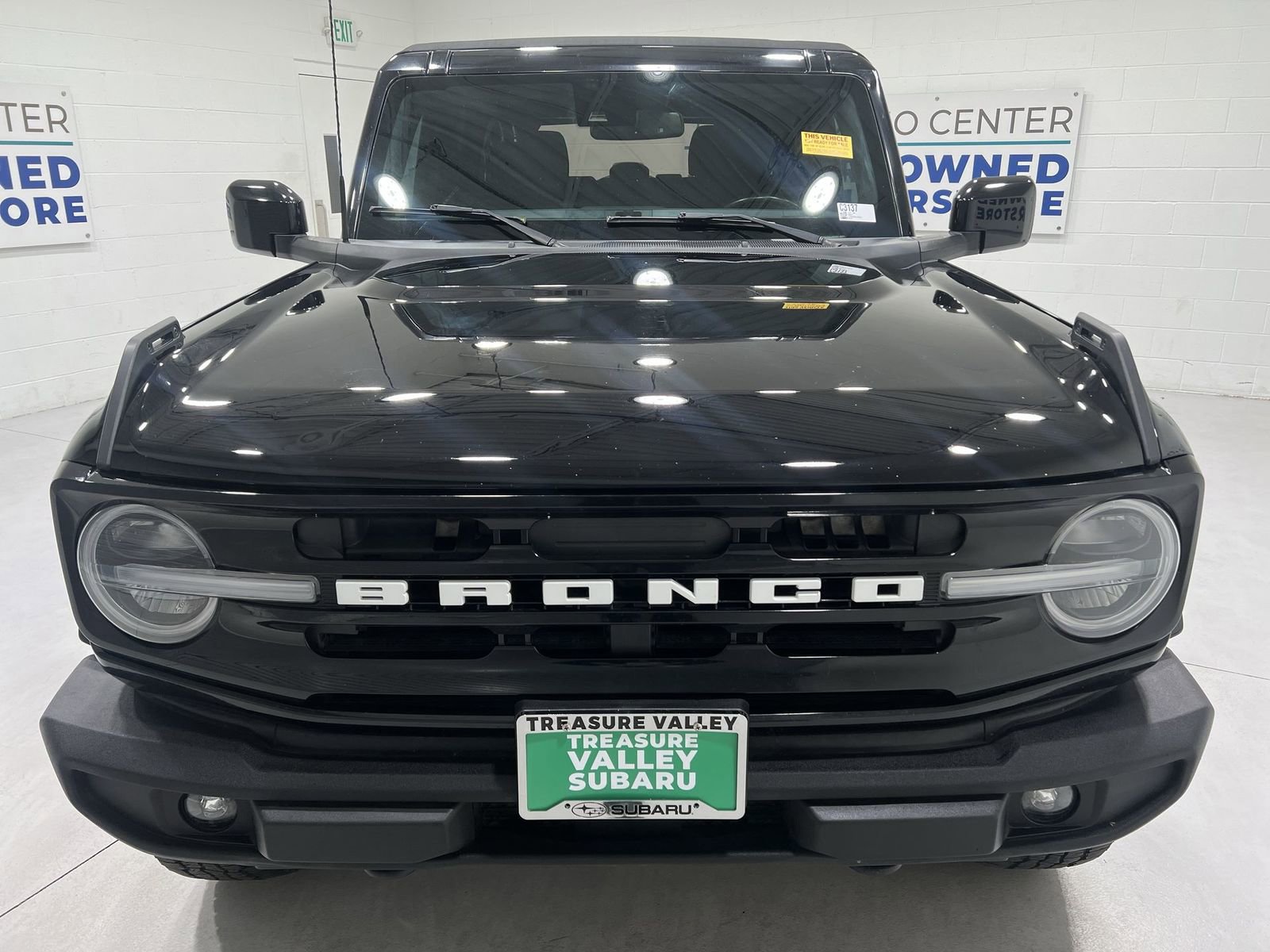 Used 2022 Ford Bronco Outer Banks image 3