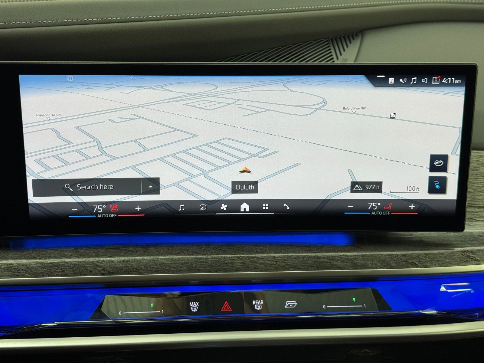 Used 2024 BMW i7 xDrive60 image 26