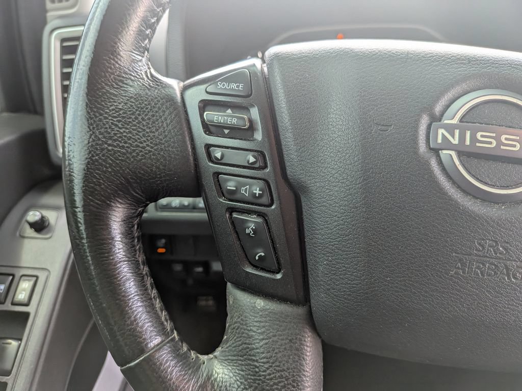 Used 2022 Nissan Frontier SV AWD/4WD image 14