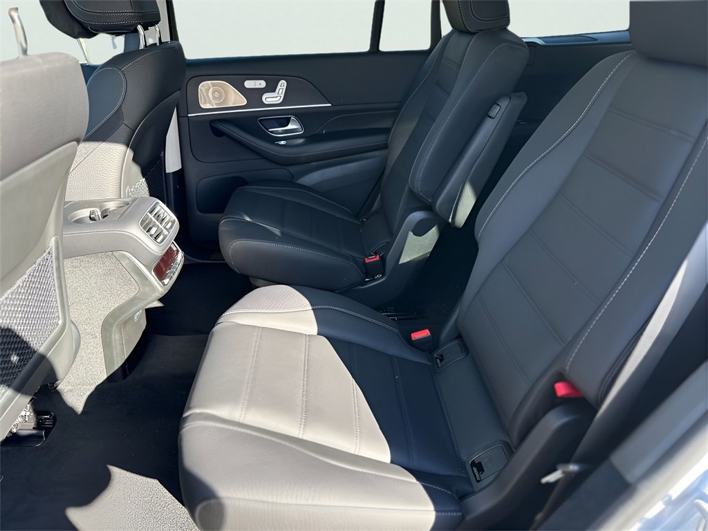 New 2026 Mercedes-Benz GLS 450 4MATIC image 22