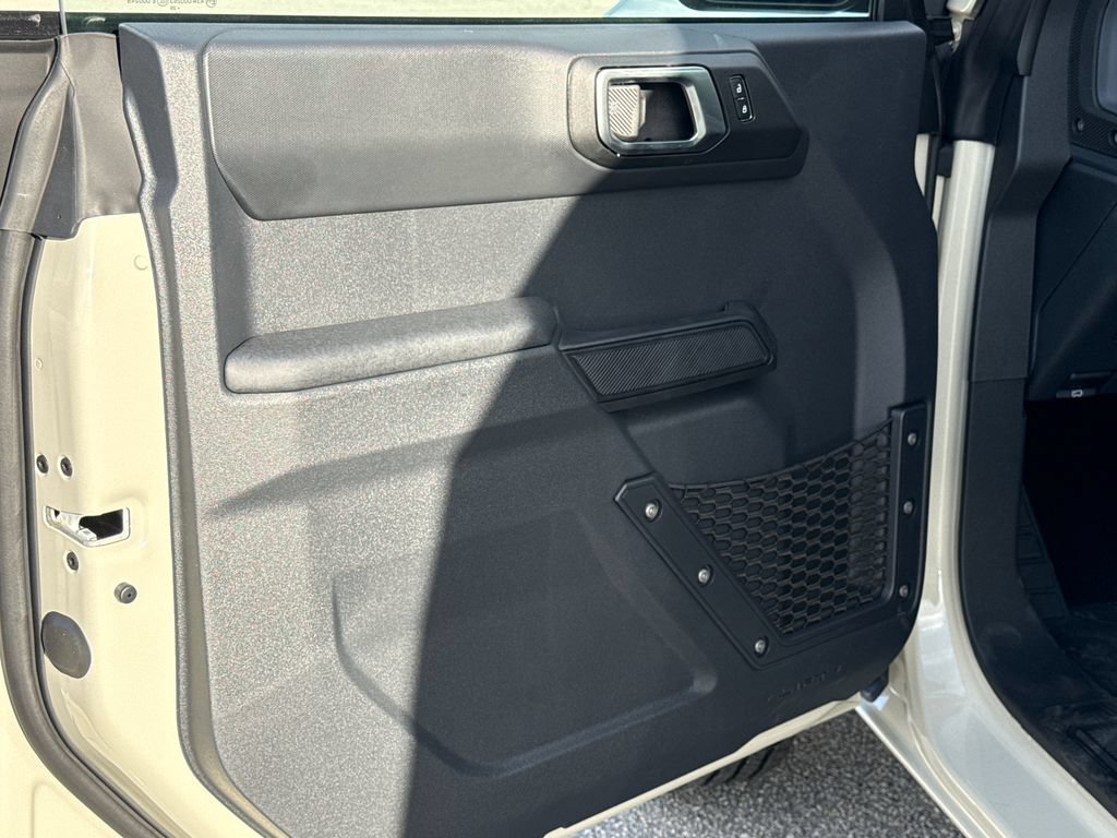 New 2026 Ford Bronco 4-Door AWD/4WD image 17