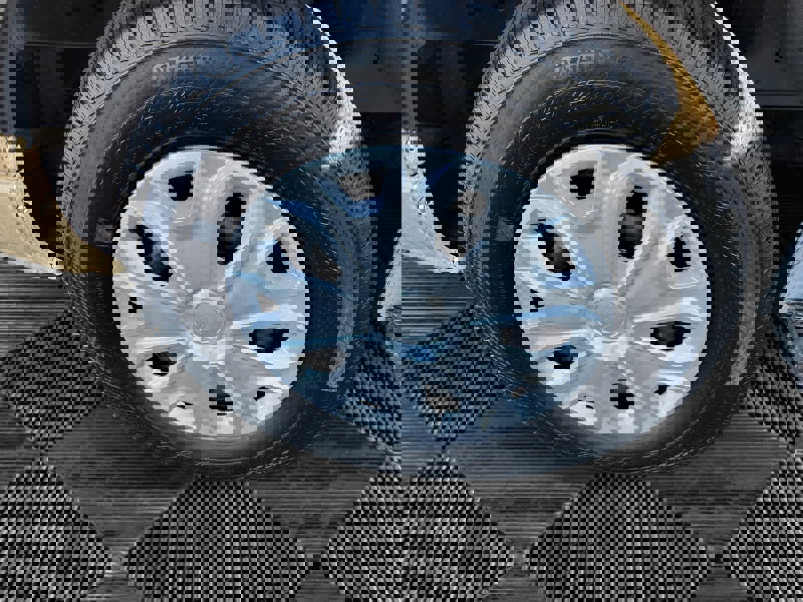 Used 2024 Ford Transit 250 Low Roof w/ Exterior Upgrade Package image 23