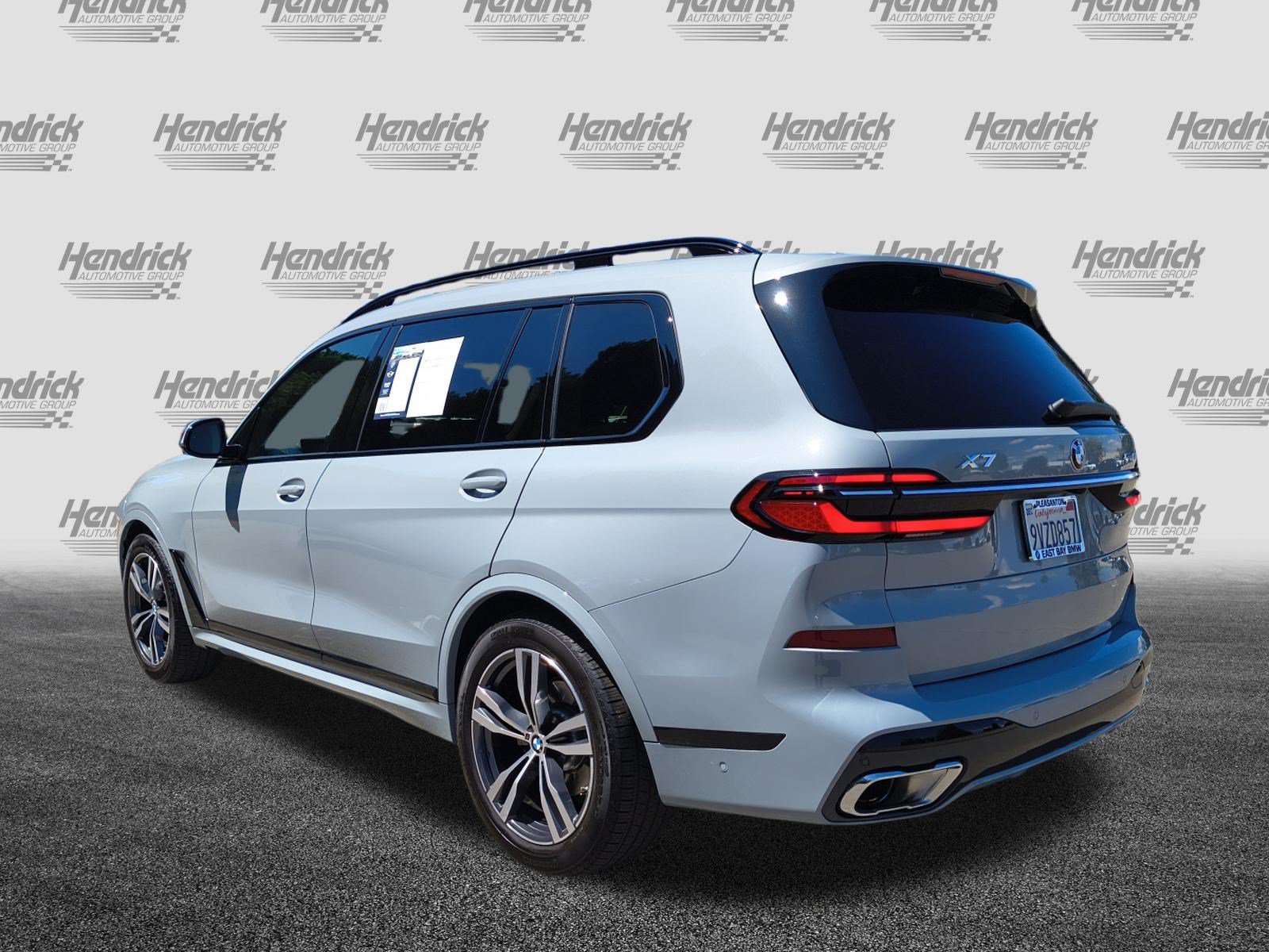 Used 2026 BMW X7 xDrive40i w/ M Sport Package AWD/4WD image 8