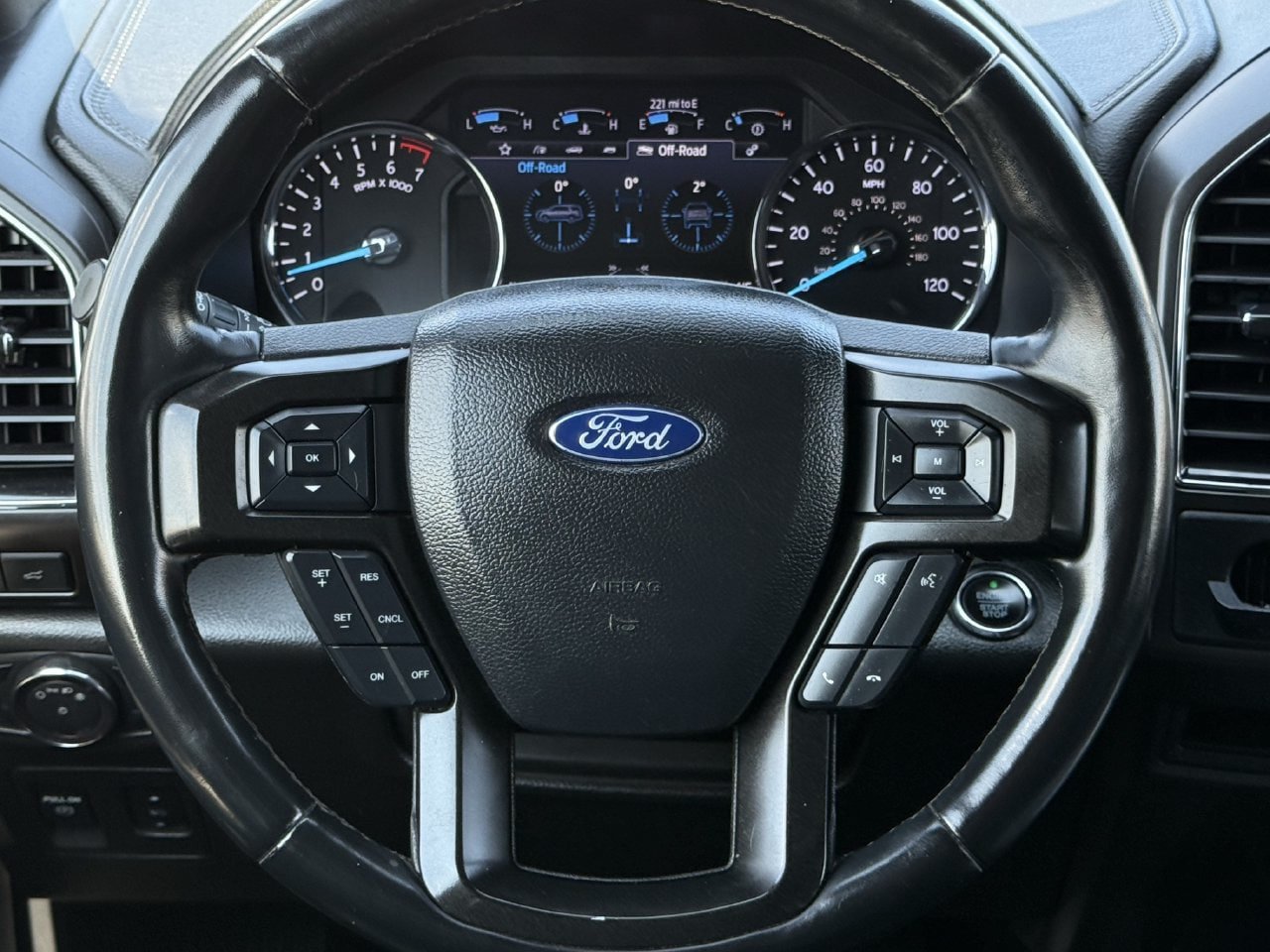 Used 2020 Ford Expedition Max Limited RWD image 11