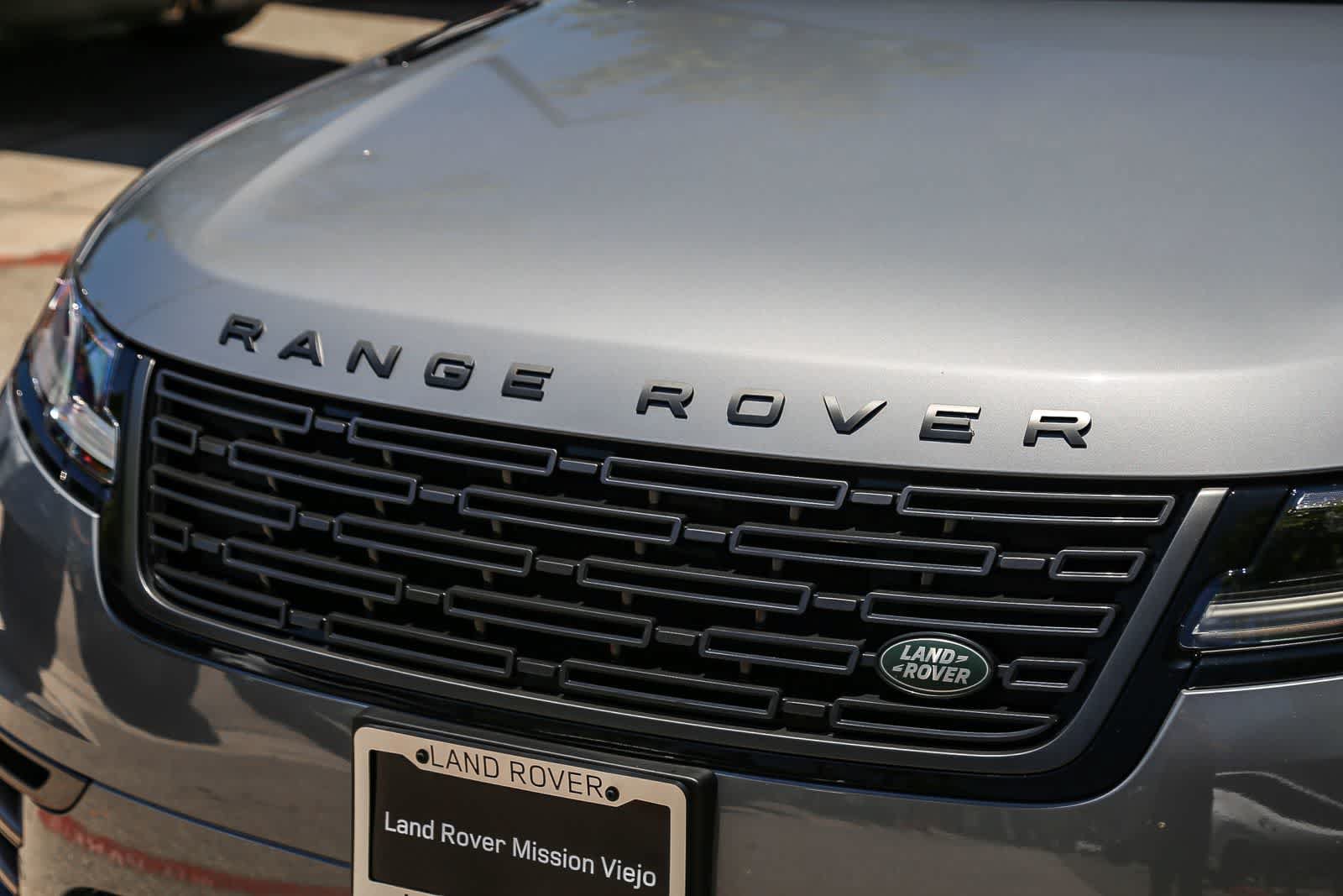 Used 2025 Land Rover Range Rover Velar Dynamic HSE AWD/4WD image 11