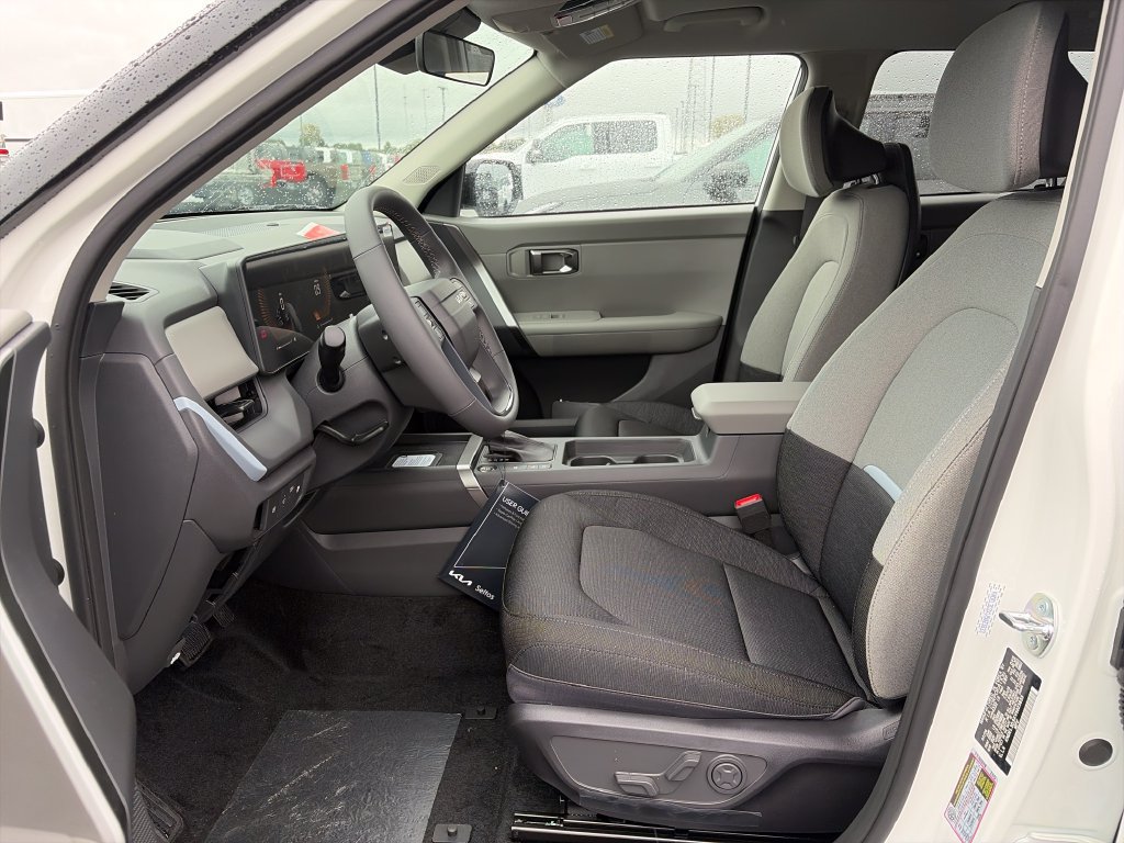 New 2027 Kia Seltos S FWD image 14