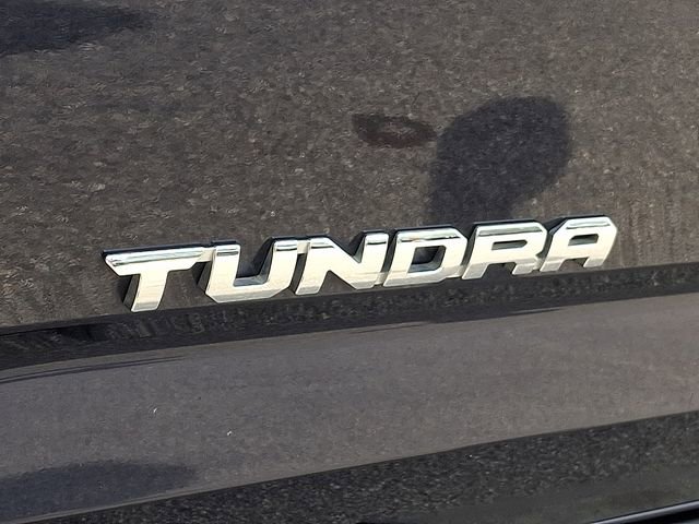 Used 2022 Toyota Tundra SR5 w/ SR5 Premium Package RWD image 37