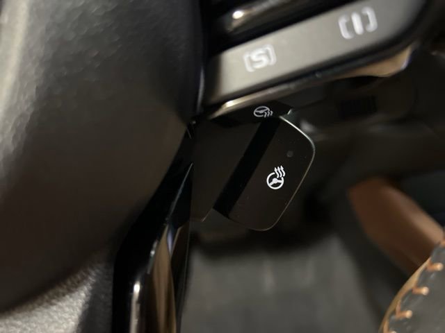 Certified 2025 Subaru Forester Touring w/ Protection Package image 43