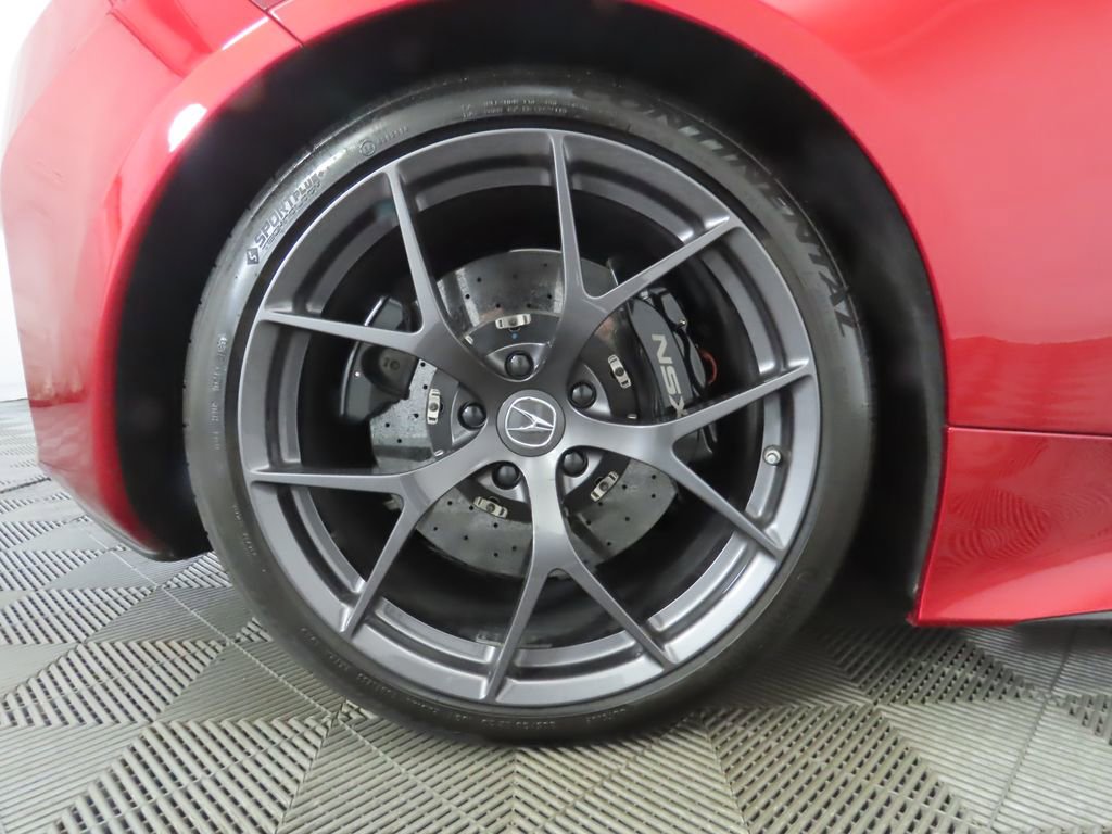 Used 2017 Acura NSX image 30