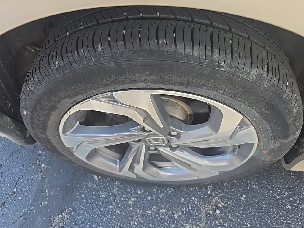 Used 2020 Honda Accord EX-L image 7