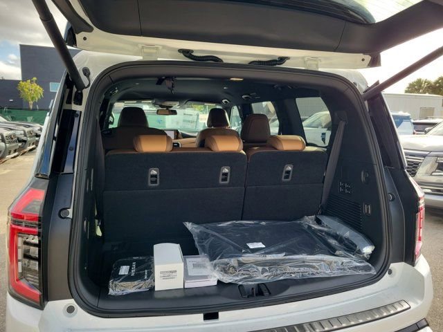 New 2026 Nissan Armada SL w/ Captain's Chari Seat Package image 5