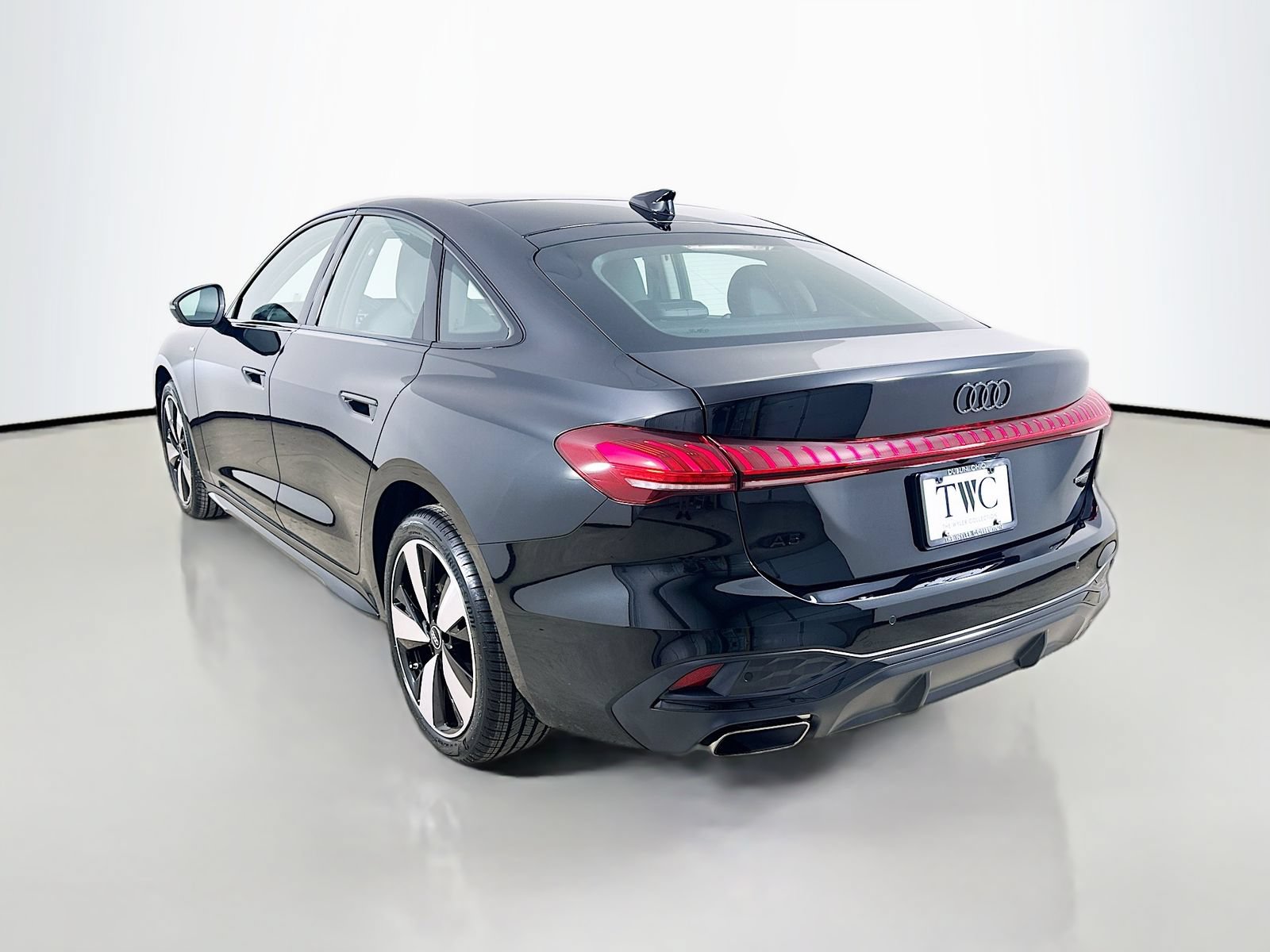 New 2026 Audi A5 2.0T Premium Plus AWD/4WD image 7