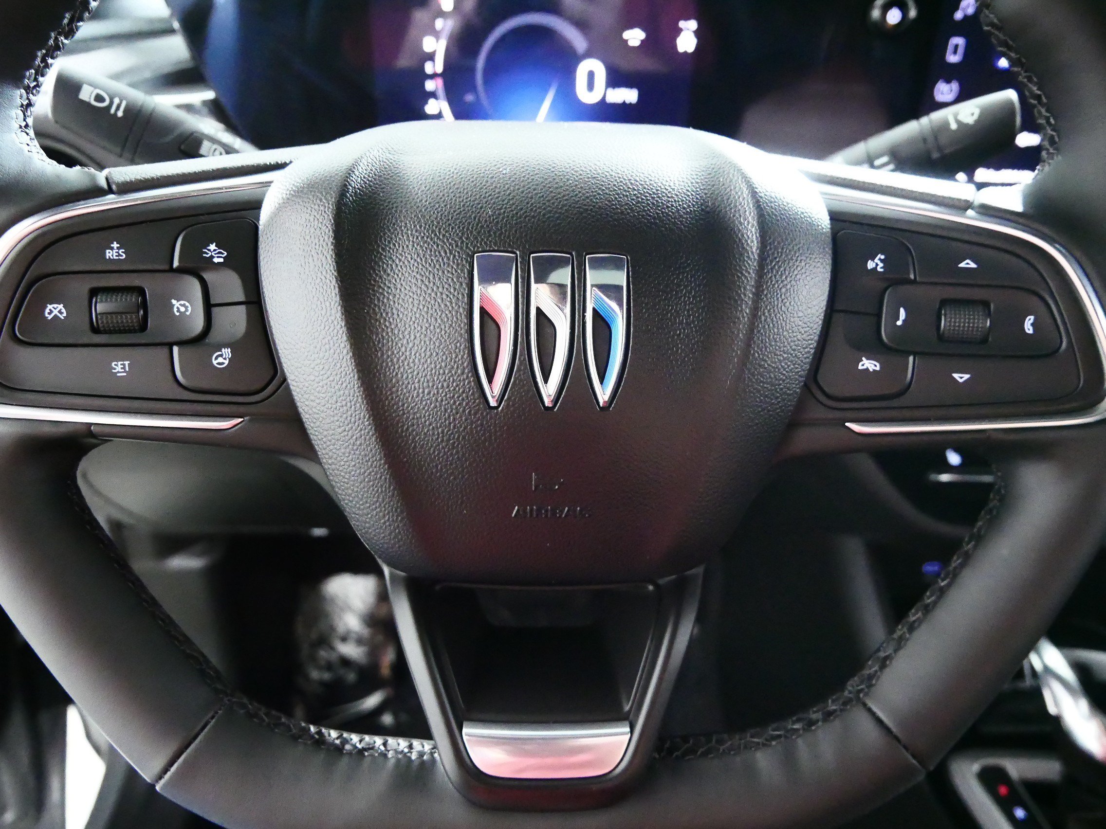 Used 2026 Buick Envista Avenir FWD image 25