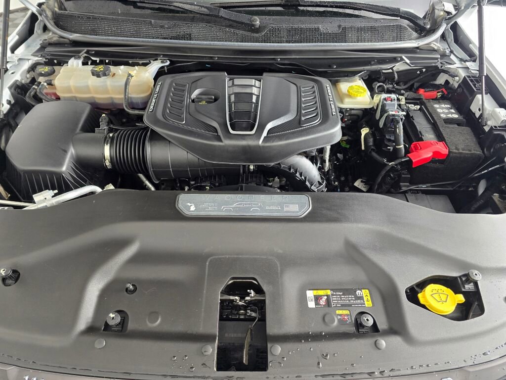 Used 2024 Jeep Grand Wagoneer Series II w/ Quick Order Packagew 28T image 10