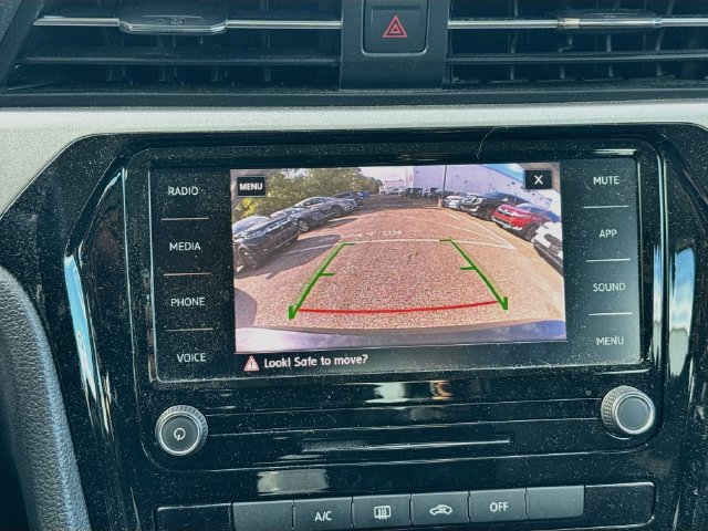Used 2020 Volkswagen Passat 2.0T S FWD image 14