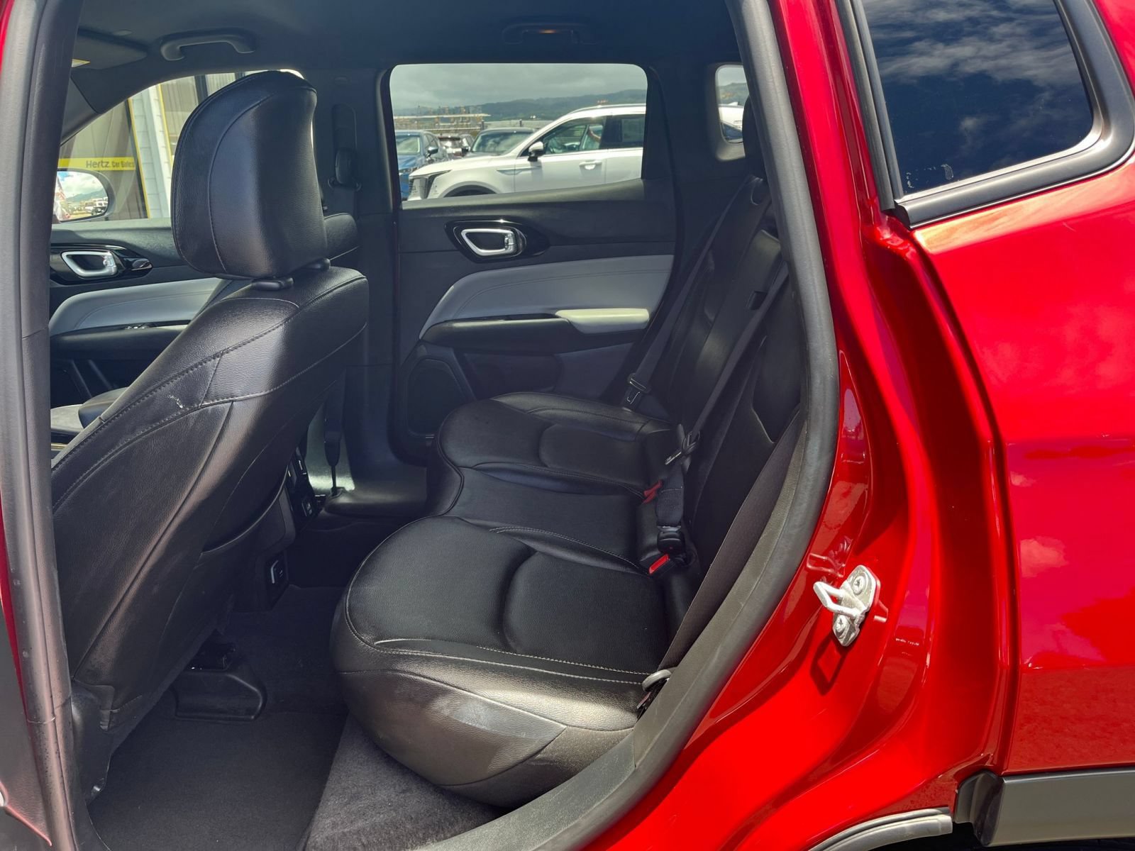 Used 2025 Jeep Compass Limited AWD/4WD image 27