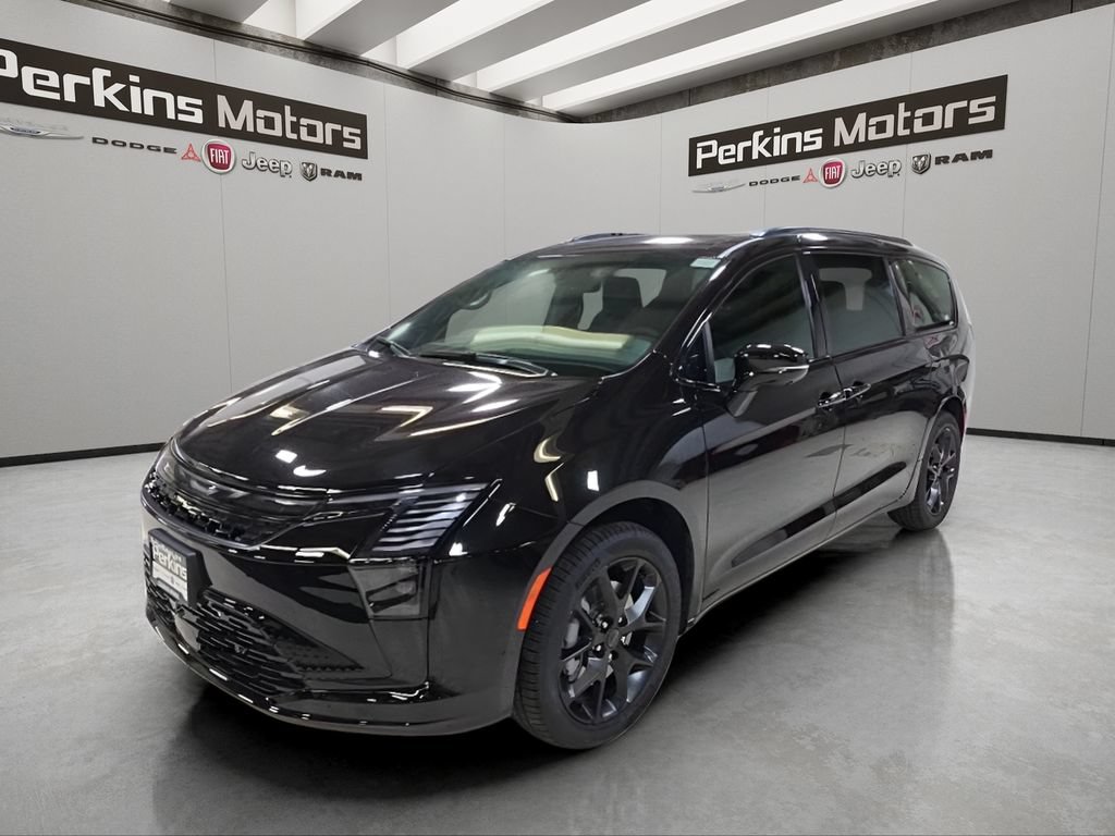 New 2027 Chrysler Pacifica Limited