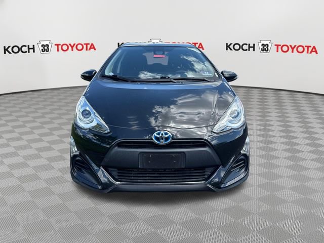 Used 2017 Toyota Prius C Two FWD image 2