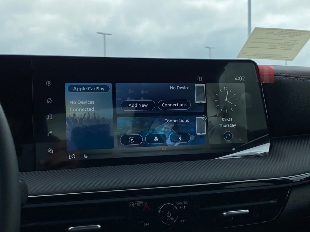 New 2025 Nissan Kicks SR w/ SR Premium Package image 25