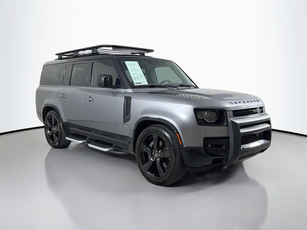 Used 2023 Land Rover Defender 130 X-Dynamic SE AWD/4WD image 3