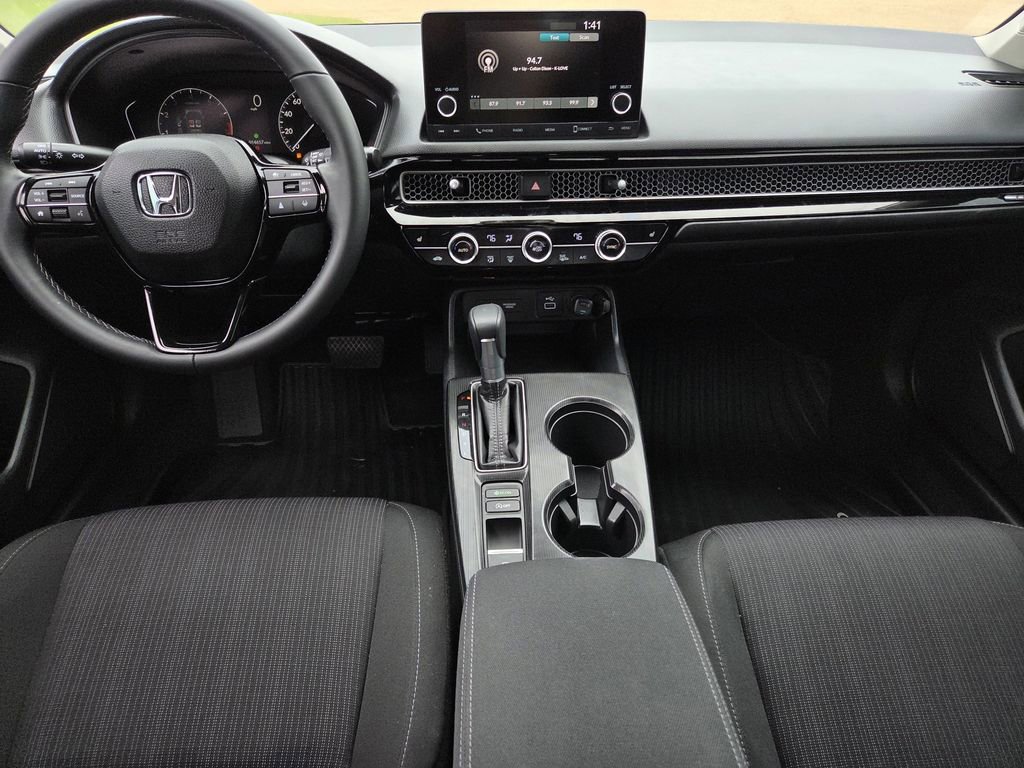 Certified 2024 Honda Civic EX image 9