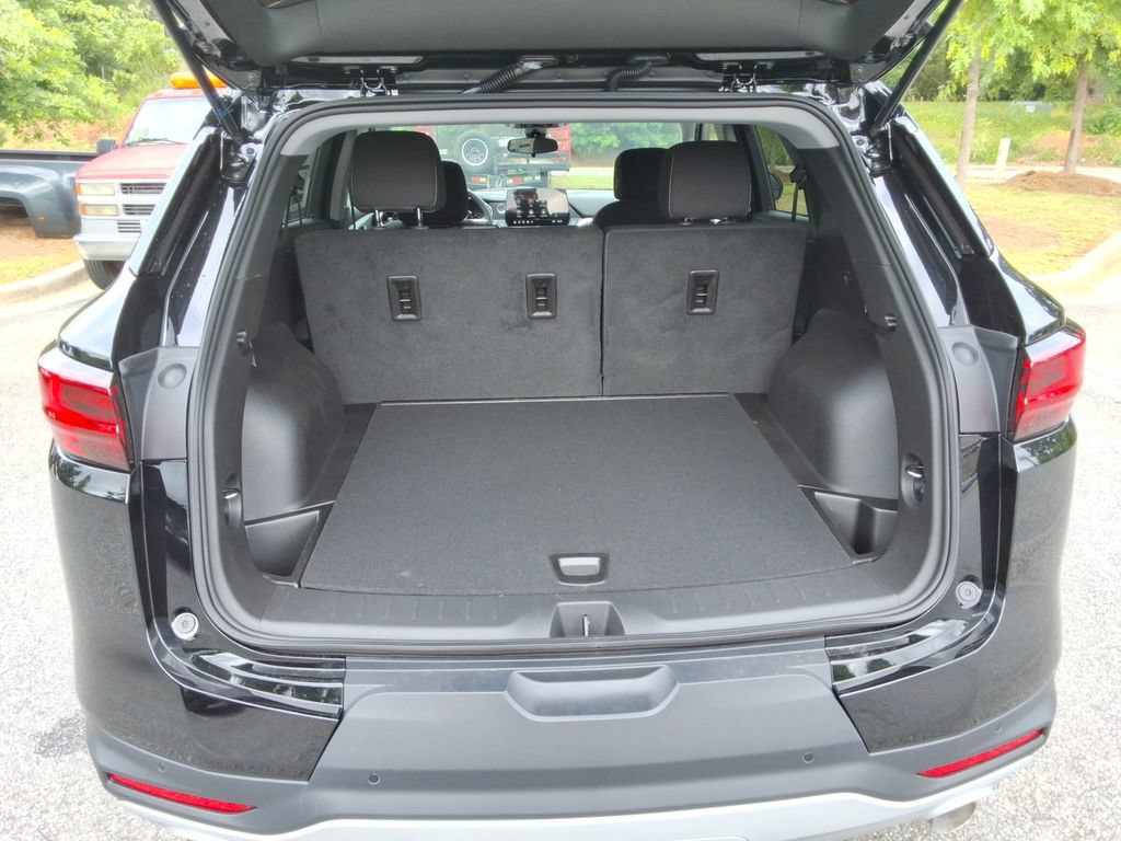 New 2026 Chevrolet Blazer LT FWD image 14