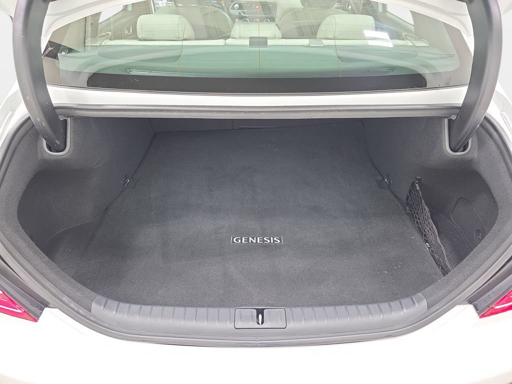 Used 2023 Genesis G70 2.0T w/ Sport Prestige Package AWD/4WD image 35