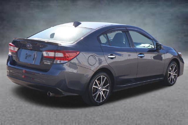 Used 2017 Subaru Impreza 2.0i Limited AWD/4WD image 3
