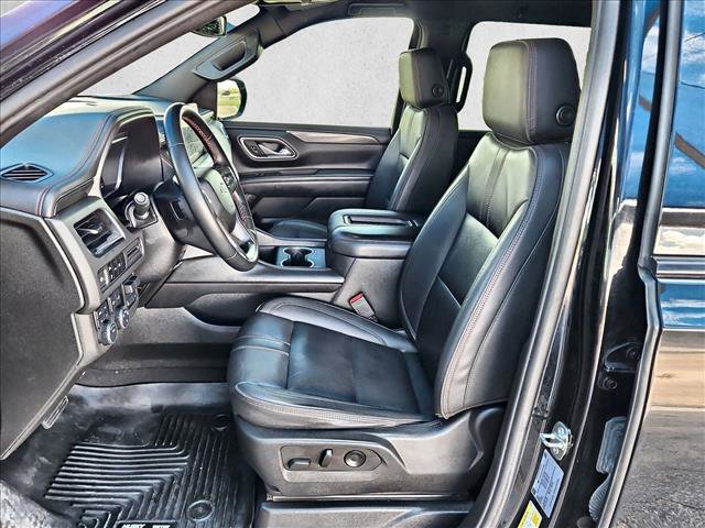 Used 2023 Chevrolet Suburban RST w/ Max Trailering Package AWD/4WD image 17