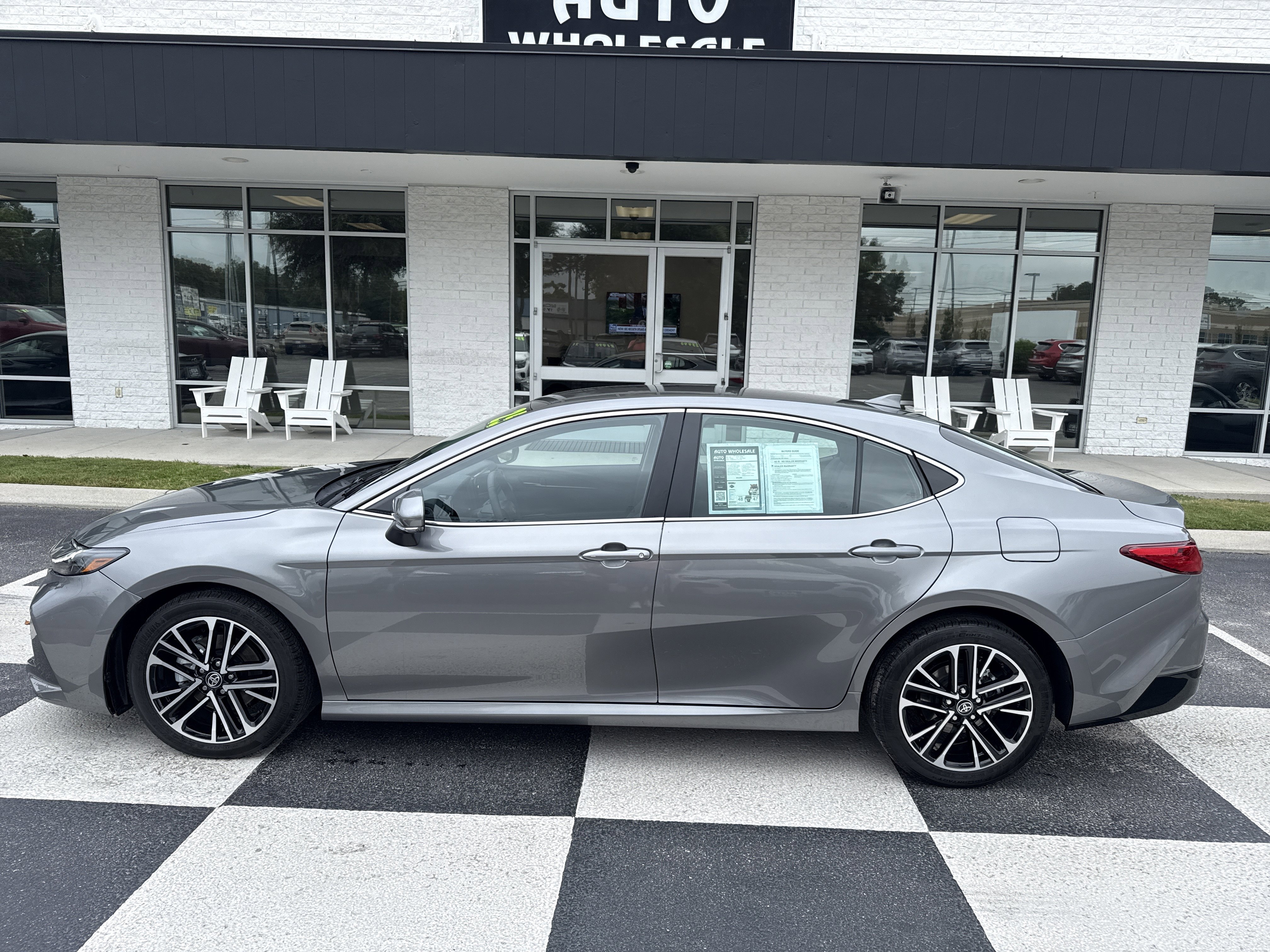 Used 2025 Toyota Camry XLE