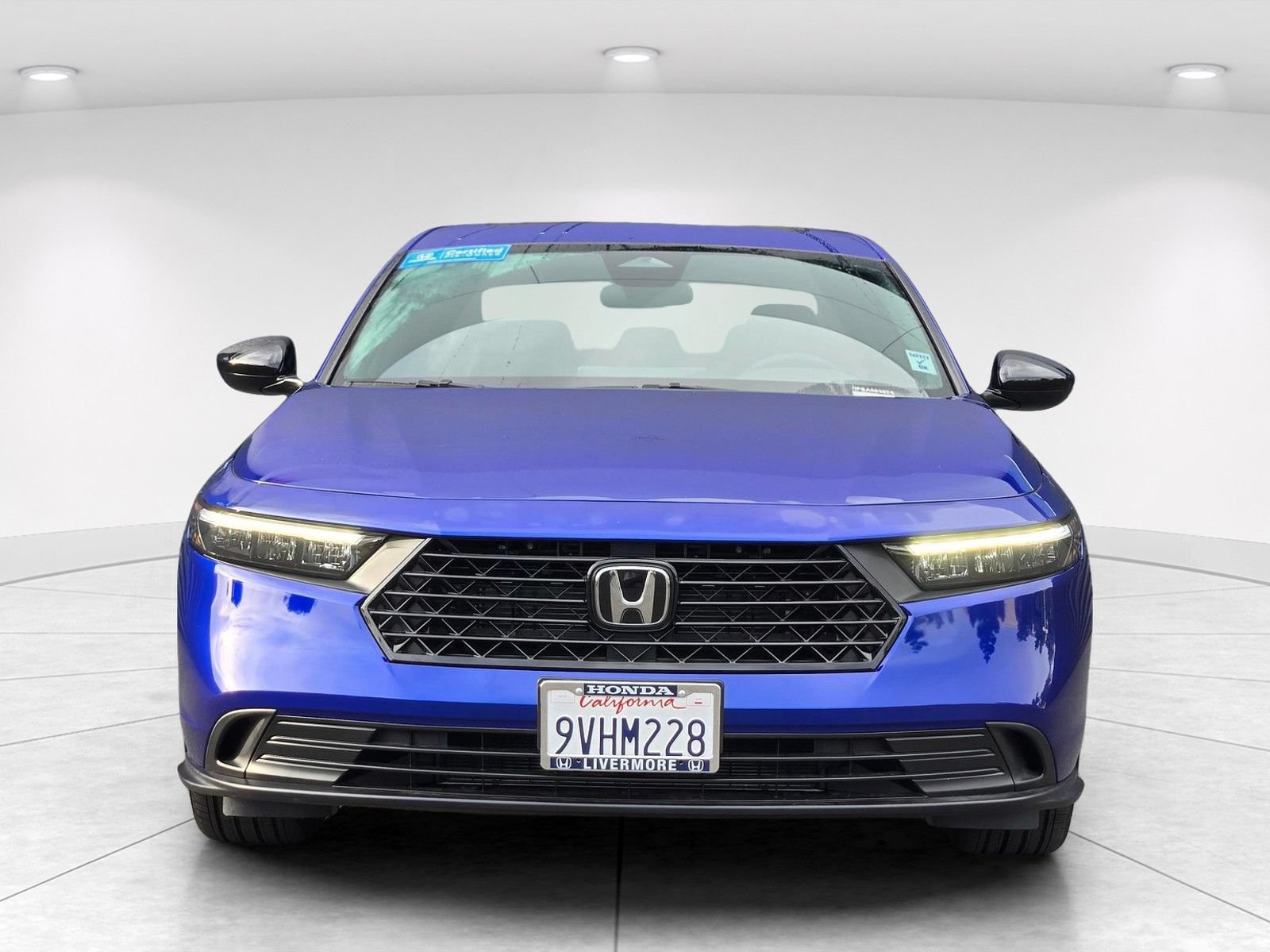 Used 2025 Honda Accord Sport image 2