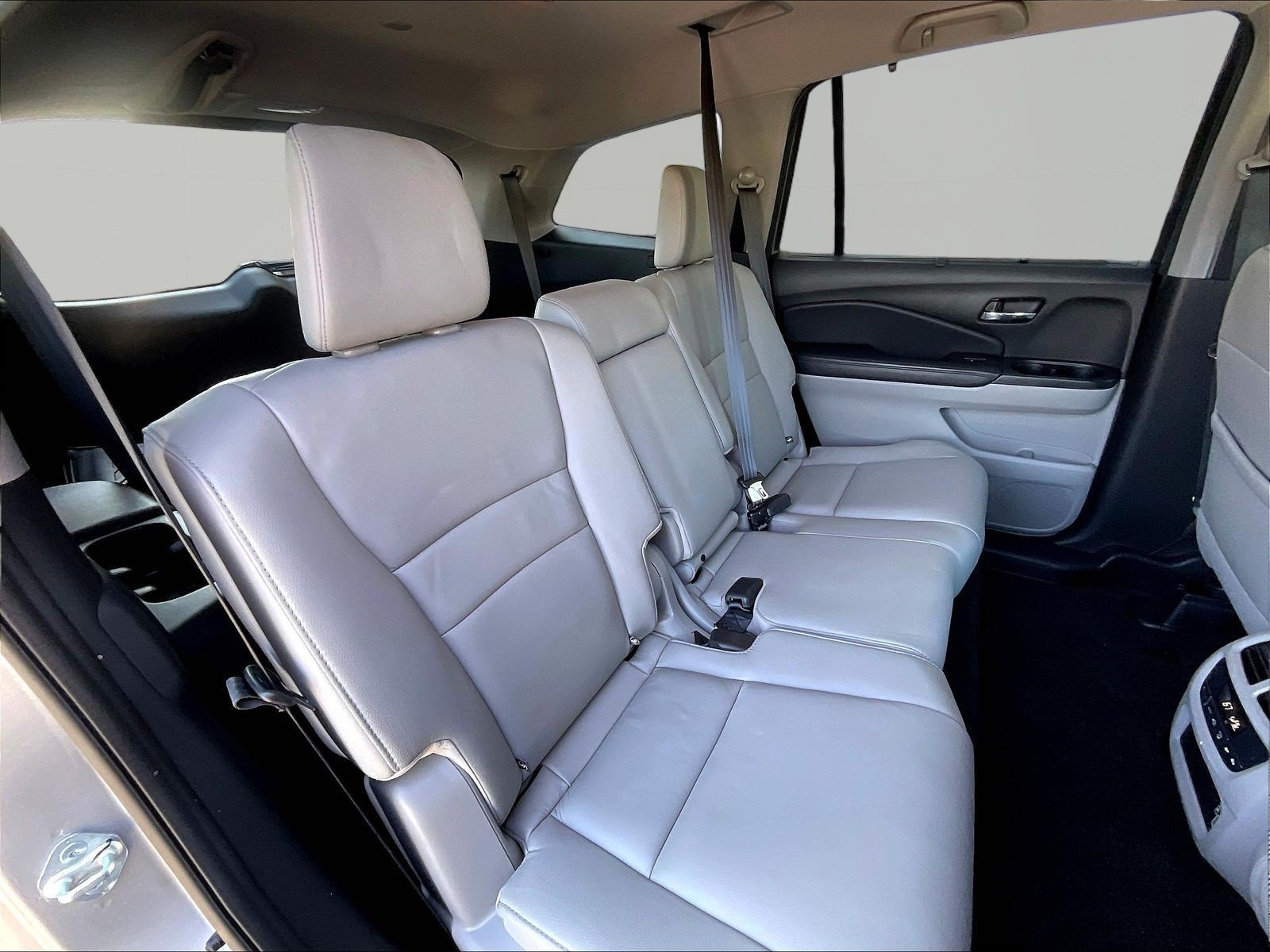 Used 2021 Honda Pilot EX-L image 25