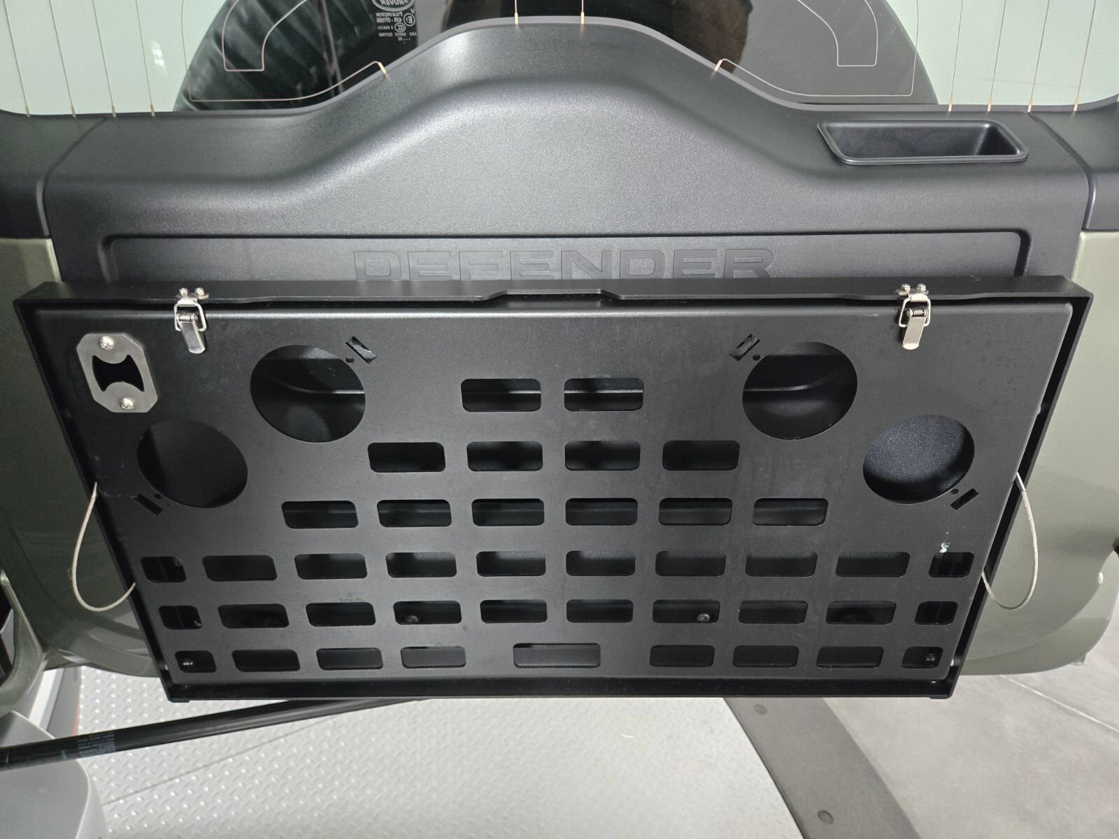 Used 2023 Land Rover Defender 90 S AWD/4WD image 17