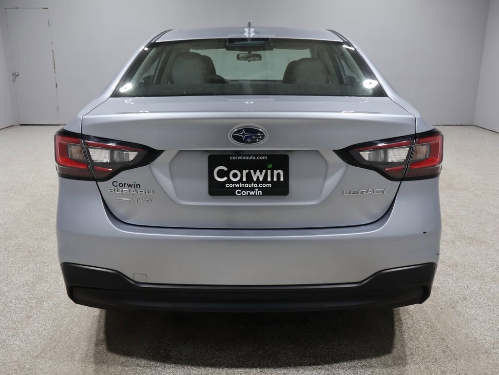 Used 2025 Subaru Legacy Premium image 3
