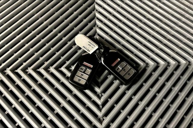 Used 2023 Honda Passport EX-L image 11