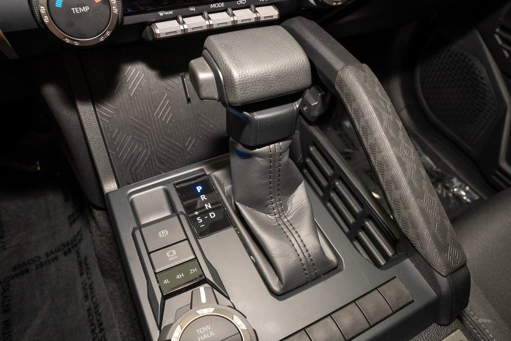 Used 2025 Toyota Tacoma SR5 image 14