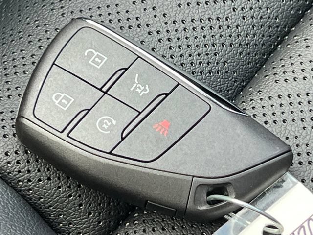 New 2027 Chevrolet Equinox RS w/ Safety and Technology Package AWD/4WD image 35