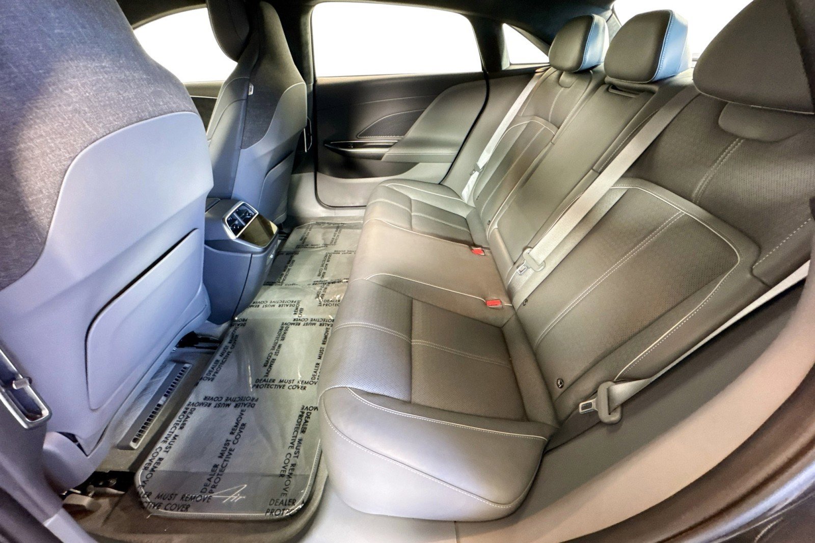 Used 2023 Lucid Air Grand Touring image 21