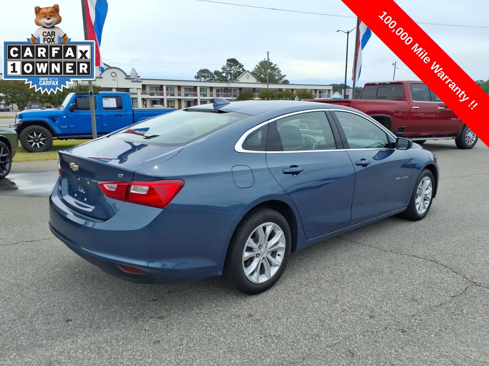 Used 2024 Chevrolet Malibu LT FWD image 5