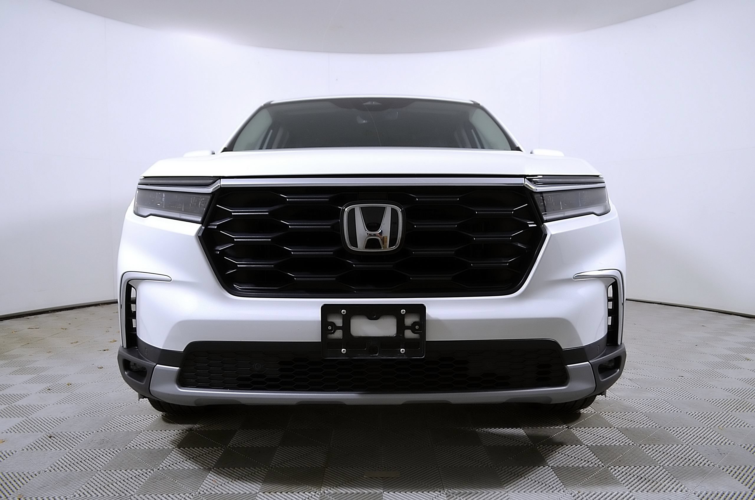 Used 2025 Honda Pilot EX-L image 5