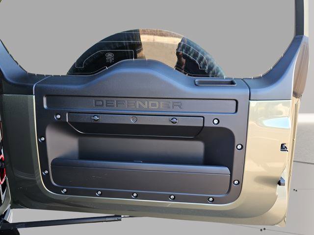 Certified 2023 Land Rover Defender 110 X-Dynamic SE image 24