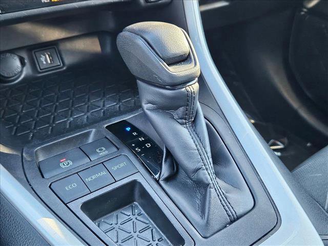 Used 2024 Toyota RAV4 XLE image 14