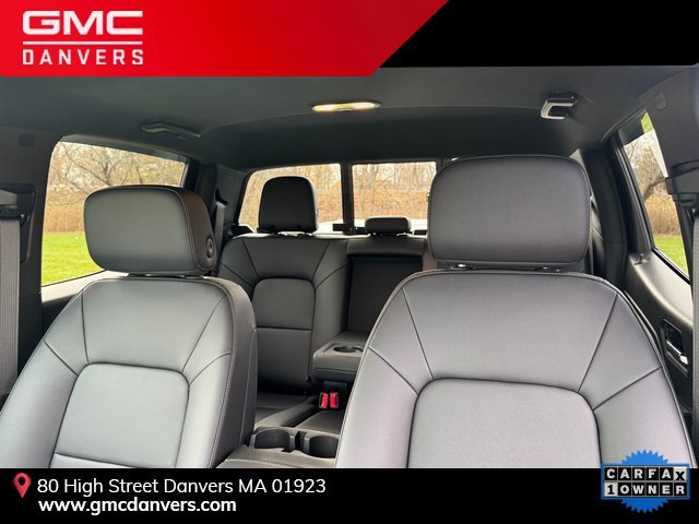 Used 2025 Chevrolet Colorado LT w/ LT Convenience Package image 21