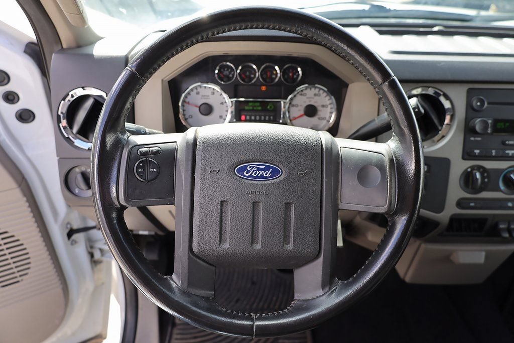 Used 2008 Ford F350 Lariat AWD/4WD image 13