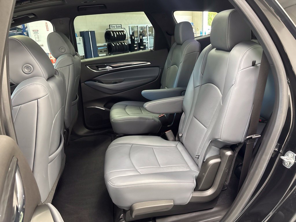 Used 2023 Buick Enclave Essence w/ Experience Buick Package AWD/4WD image 35